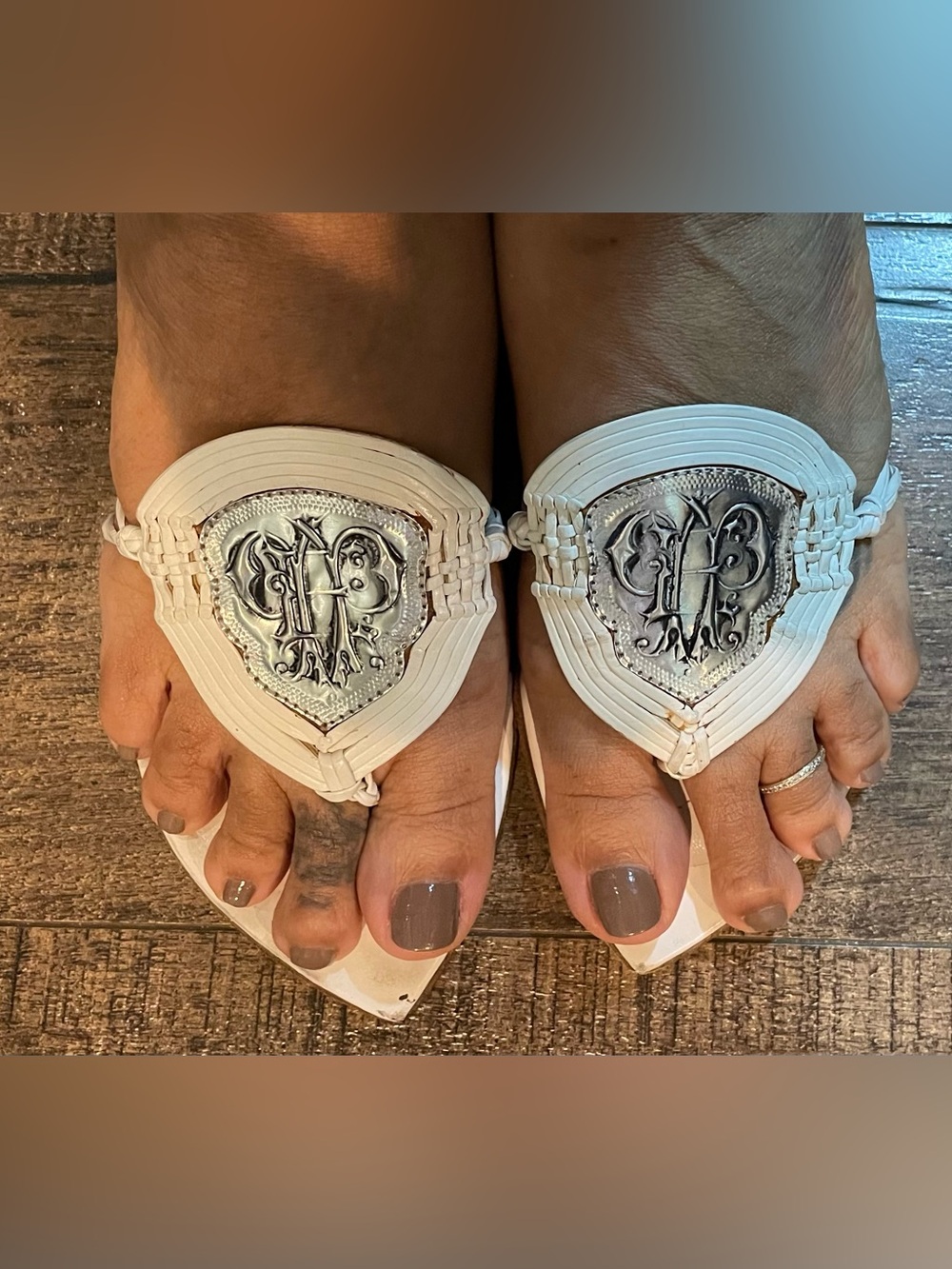 Emilio Pucci White Leather Slip-On Sandals with Silver Medallions